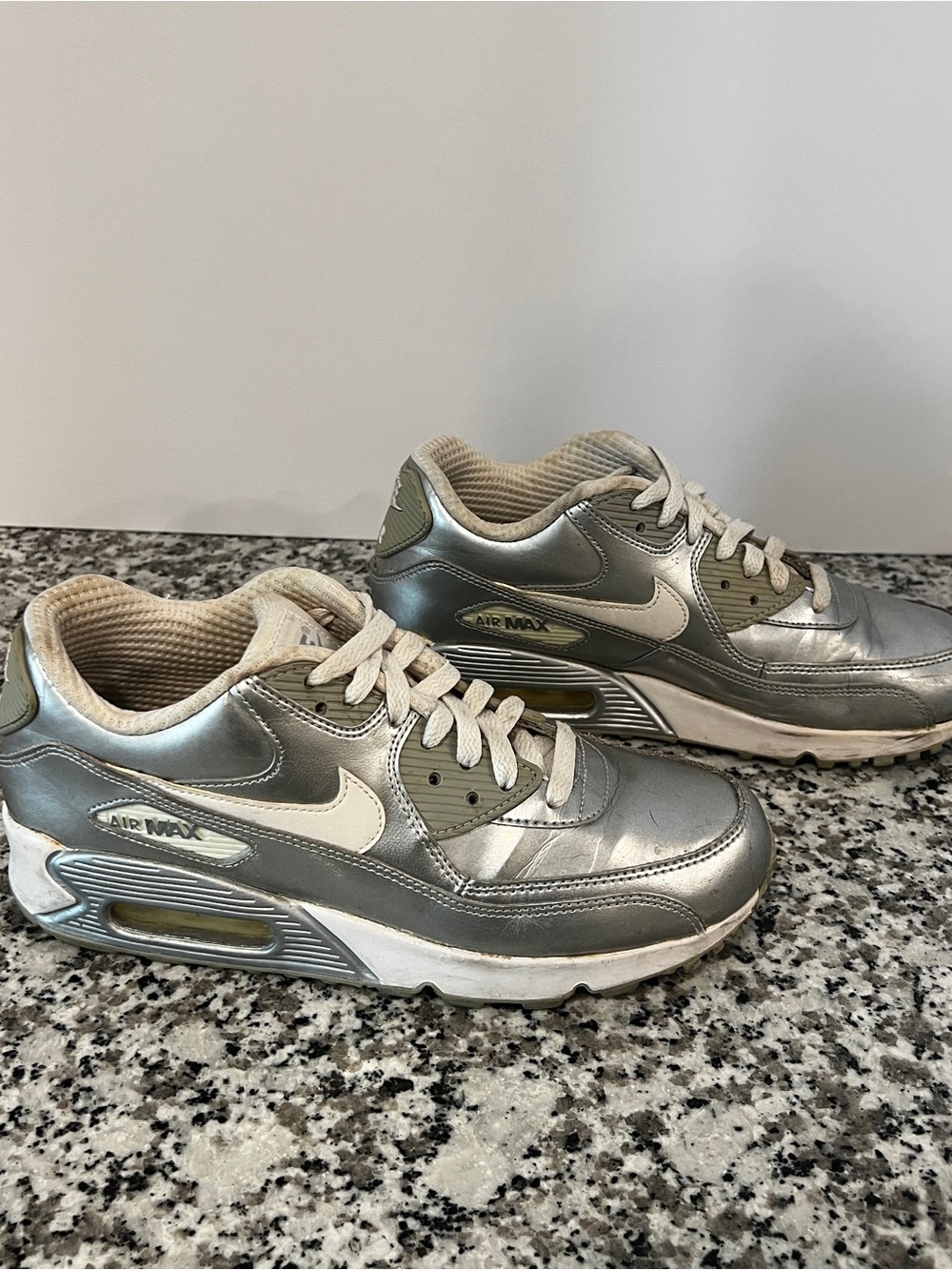 Nike Air Max 90 GS Metallic Silver White Sneakers Youth 6Y Womens 7.5